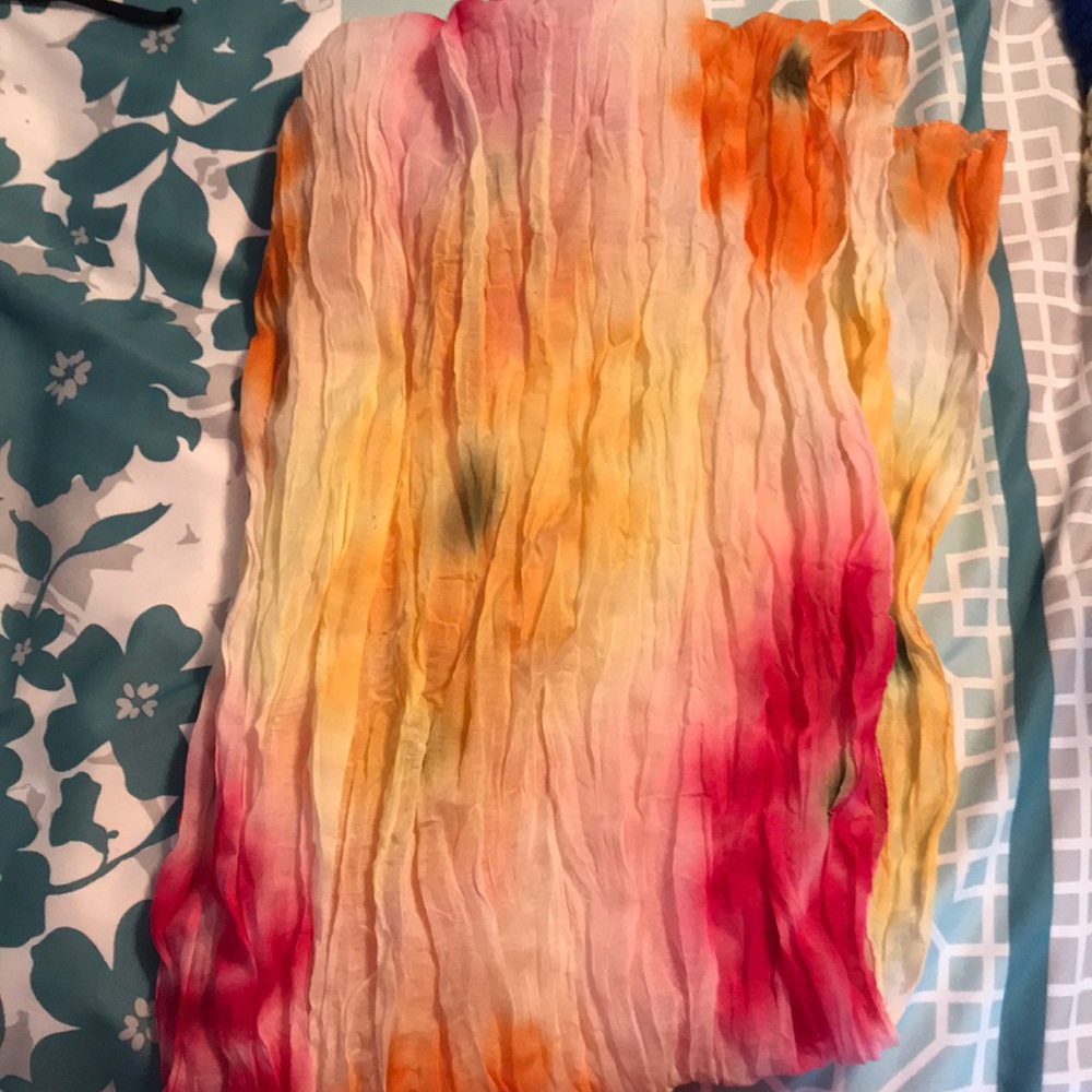 Floral print scarf